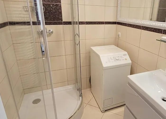 4 Pietro Appartement *